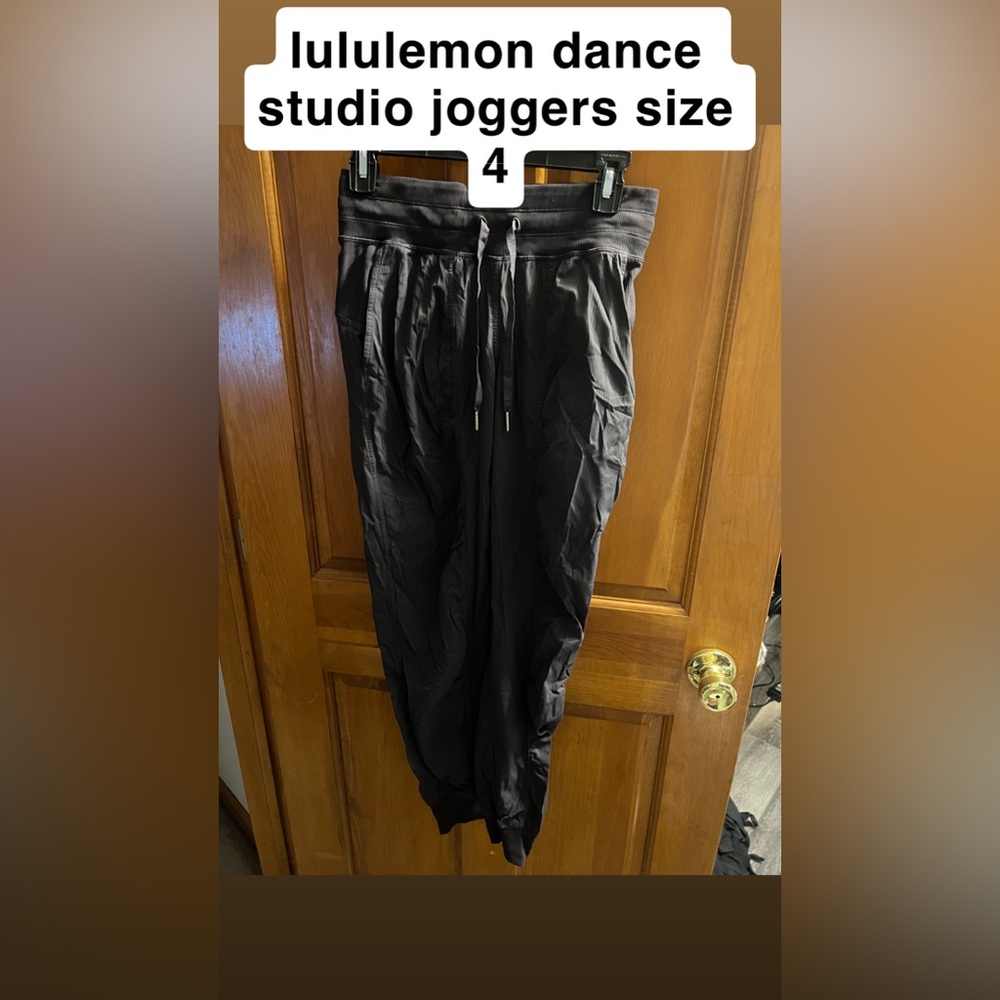 lululemon dance studio joggers